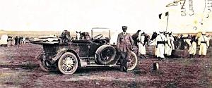 1457- Abadla - Automobile du General2 en visite